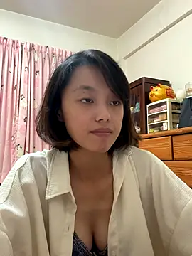 ladypaggy online show from December 17, 4:44 pm