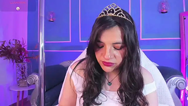 TaraTaylorr online show from September 21, 2:54 am