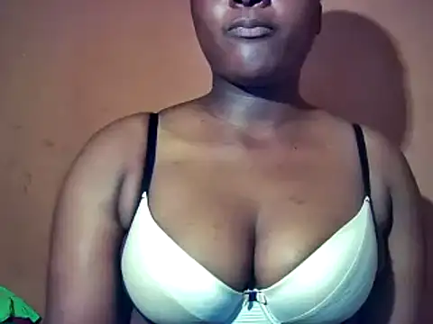 sexyhips2001 online show from October 18, 11:06 pm