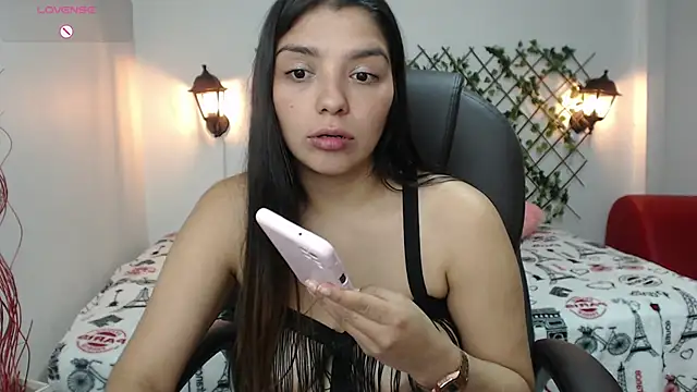 Snapshot of issa__nassar chatting on September 9, 1:33 pm issa nassar online show from September 9, 1:33 pm