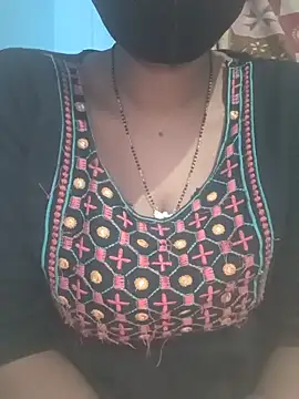 Sexyradha  online show from February 5, 6:22 pm