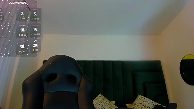 SaskiaGrendel online show from November 25, 12:24 am