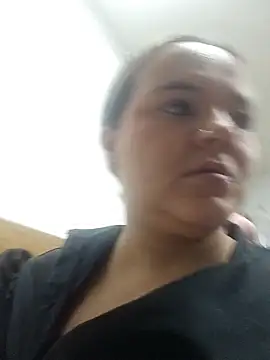 mandy-moore online show from April 9, 6:19 am