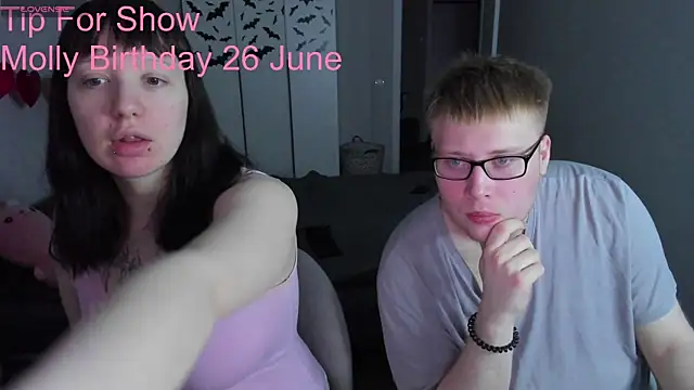 JayMollyy online show from May 28, 4:27 pm