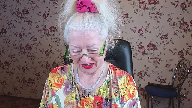 Maya Mayflower online show from December 20, 4:49 am