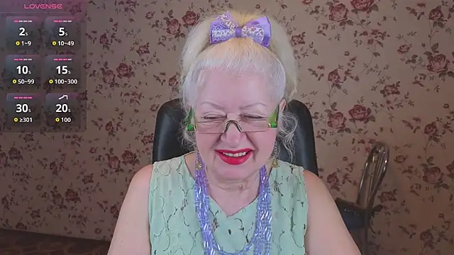 Maya Mayflower online show from February 3, 2:53 am