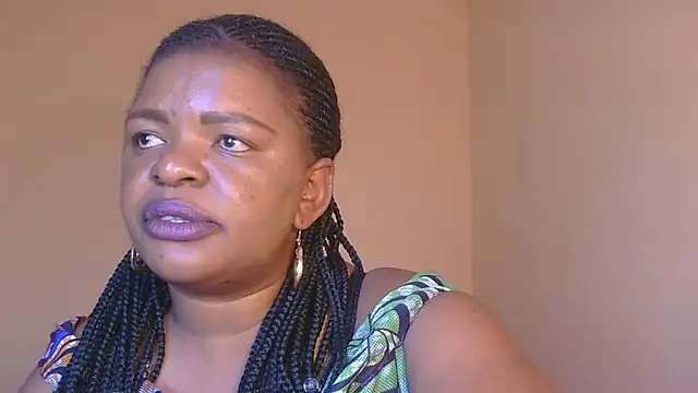 Snapshot of ebony_rose11 chatting on October 7, 1:37 pm ebony rose11 online show from October 7, 1:37 pm
