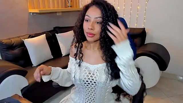 Snapshot of Sasha_rd chatting on September 11, 1:55 pm Sasha rd online show from September 11, 1:55 pm