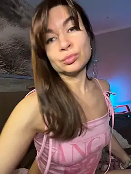 Mary Kiitty online show from April 14, 12:27 pm