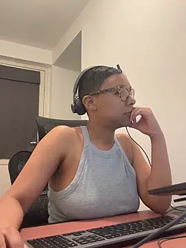 Melia Rayne online show from March 27, 10:49 am