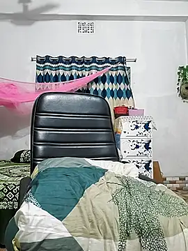 sexy-trisha1 online show from May 12, 6:47 pm