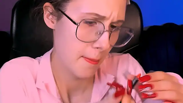 mona cloud online show from October 19, 11:29 pm