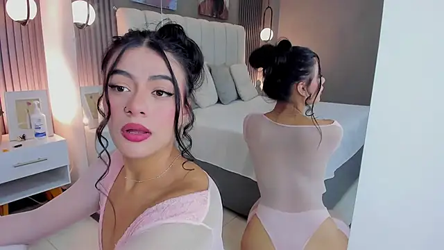 GiannaColling1 online show from October 20, 5:16 pm