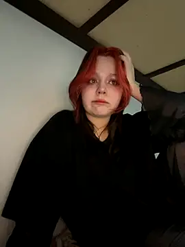 Viella Rosewood online show from December 3, 9:50 pm