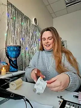 Juicy PeachLux online show from January 15, 7:36 am