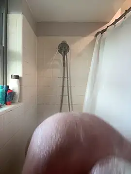 superbearboss online show from March 26, 10:22 pm