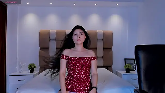 Snapshot of Catalina_Santhana chatting on September 17, 7:34 pm Catalina Santhana online show from September 17, 7:34 pm