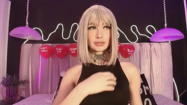 Zhally Dee online show from February 14, 7:38 pm