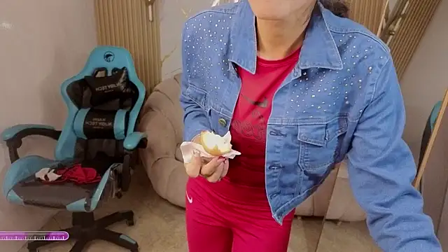  wendy b online show from November 9, 12:34 pm