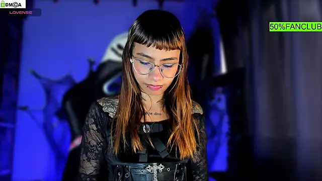 sofiafenty online show from October 12, 1:13 pm