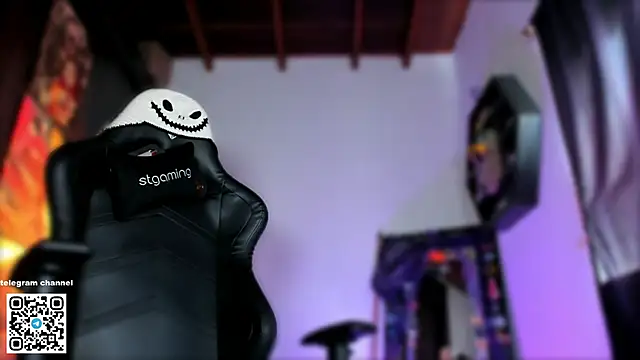 sofiafenty online show from December 17, 5:50 pm