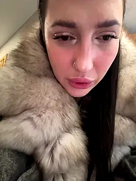 AleksandraRich online show from November 12, 4:10 am