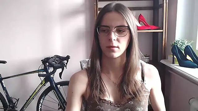 love megi online show from March 2, 2:13 pm