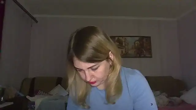 Saxophonistka online show from March 3, 3:40 pm