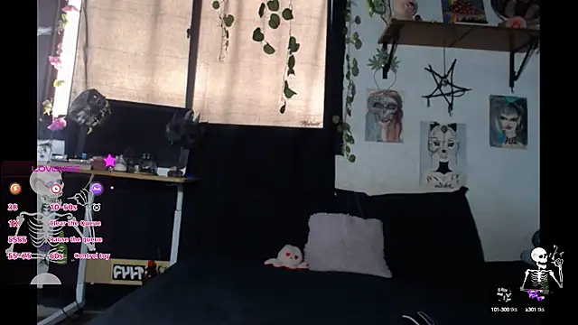 Snapshot of 420mussa chatting on October 8, 2:10 pm 420mussa online show from October 8, 2:10 pm