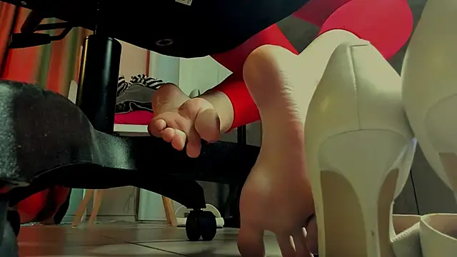 OlgaPetrova online show from September 29, 11:37 am