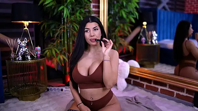 TanyaVonDe online show from March 2, 6:14 pm