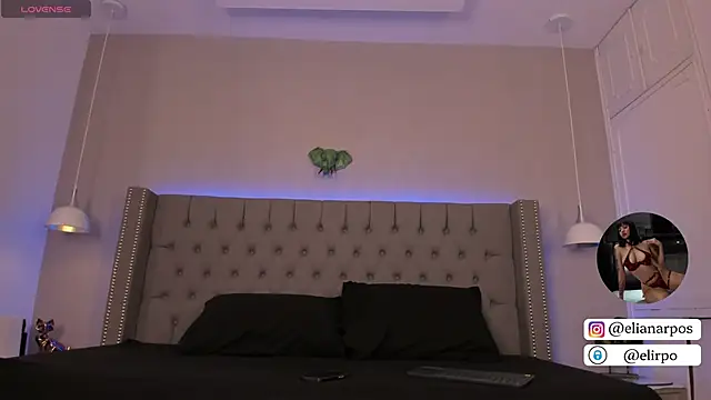 Emiliana Rios online show from October 10, 4:17 am