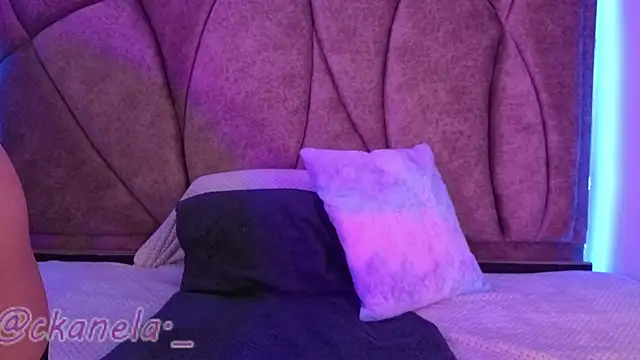 Kanela miller  online show from January 14, 12:10 pm