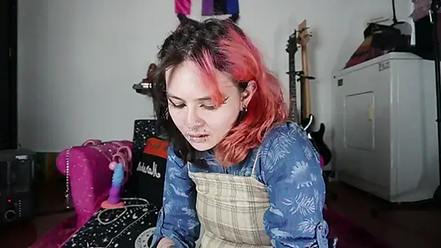 Devil And Princess online show from September 24, 8:41 pm