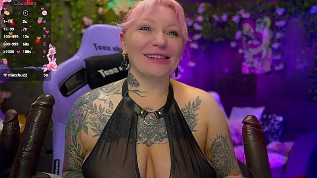 BlackedBarbie online show from November 2, 8:01 pm