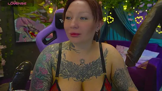 BlackedBarbie online show from April 10, 7:31 pm