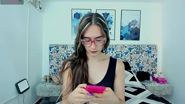 sexyvioletvalerious online show from April 4, 3:11 pm