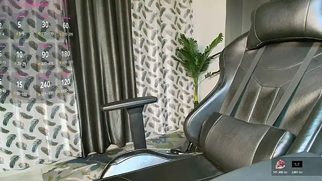  Lisha  online show from November 11, 5:10 pm