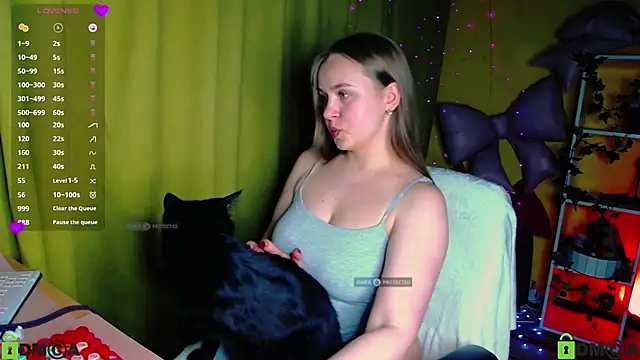 Lilysweet13 online show from May 29, 7:23 pm