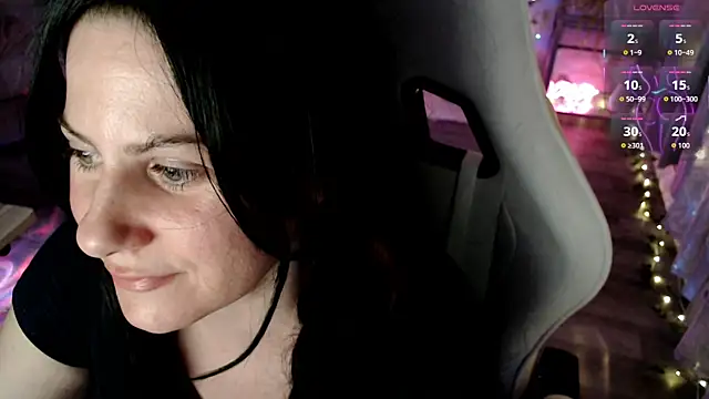 BellaStar84 online show from April 13, 7:20 am