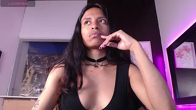 Snapshot of Violet_King chatting on September 16, 1:30 pm Violet King online show from September 16, 1:30 pm