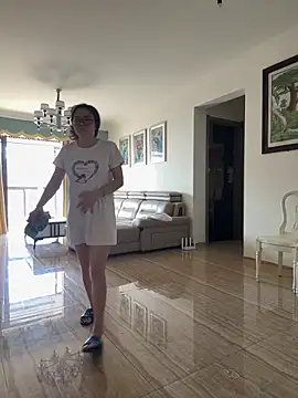 aa520uv online show from September 28, 1:12 am