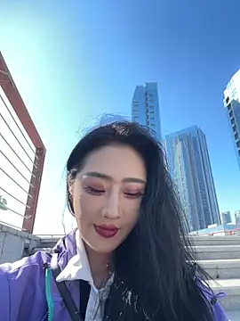 linger-23 online show from November 5, 6:07 am