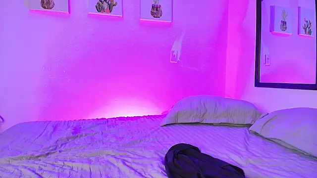 pleasurecompany3 online show from January 16, 4:19 am