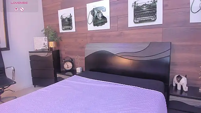 SammyDesire 10 online show from March 3, 7:31 pm