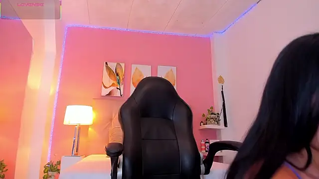 Molly h0t online show from February 20, 12:29 pm