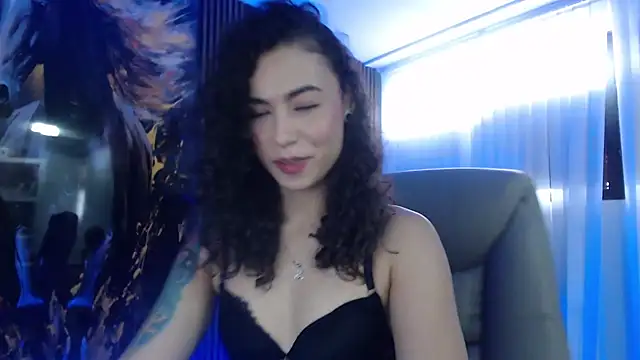 AliceStevens  online show from July 17, 2:10 pm