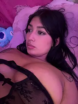 KatianPierce online show from May 16, 12:24 am