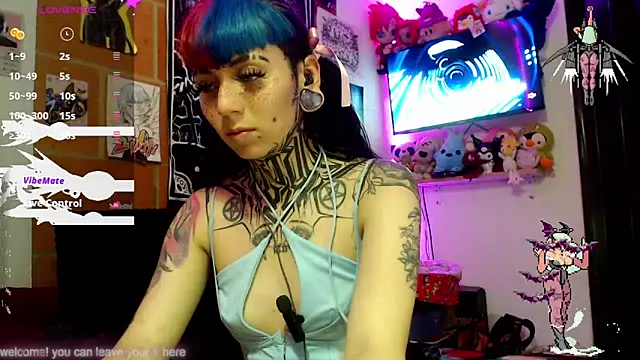 d3m0ny0 0 online show from September 29, 1:32 am