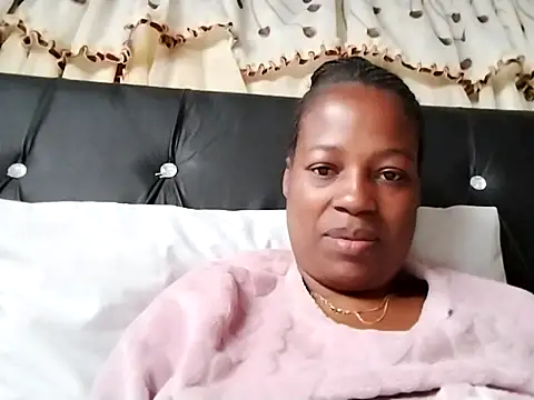 sexylira online show from May 11, 8:27 am